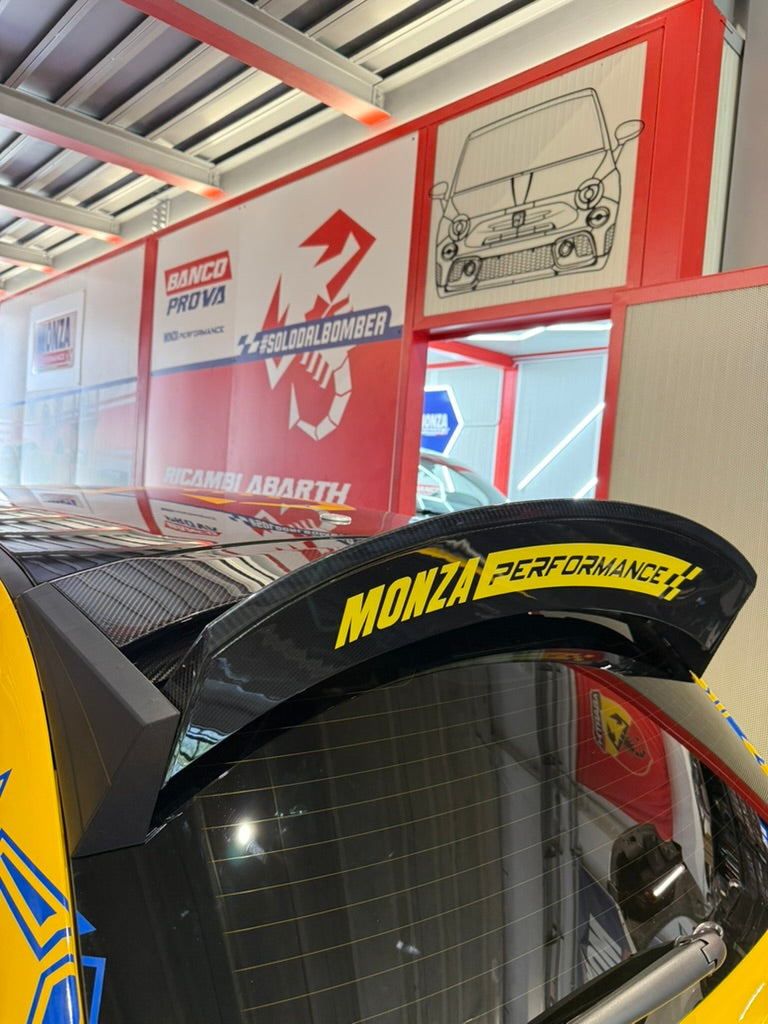 Carica immagine in Galleria Viewer, Spoiler regolabile in carbonio 695 Monza performance