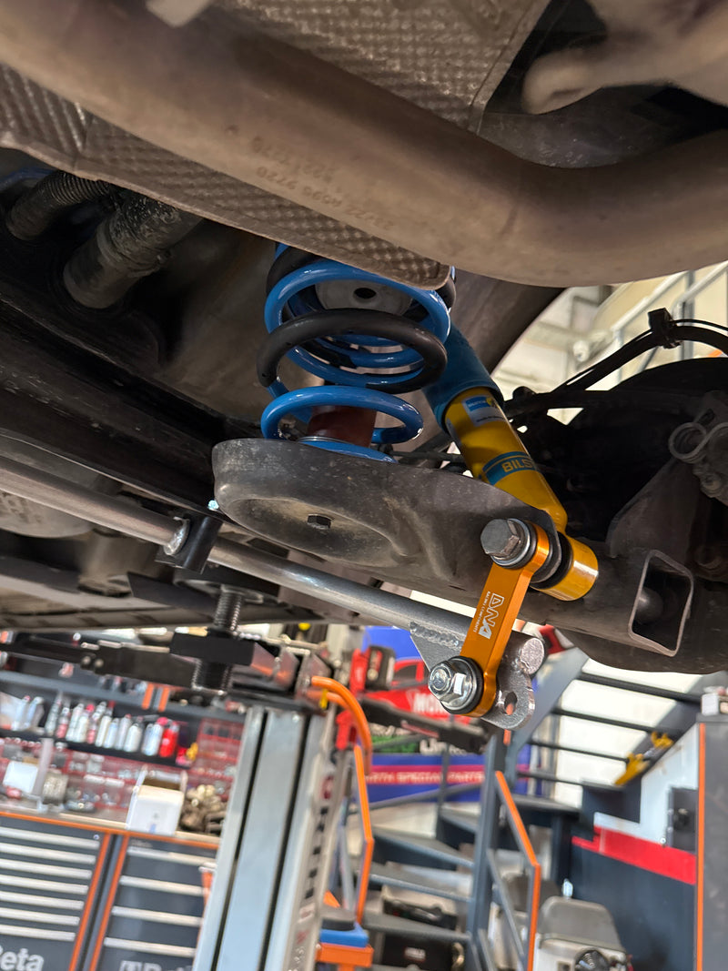 Carica immagine in Galleria Viewer, Kit barra antirollio posteriore DNA Racing