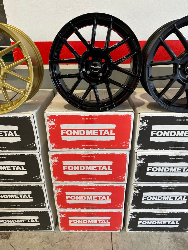 Carica immagine in Galleria Viewer, SET 4 CERCHI FONDMETAL 9ESSE DA 17" PER 500/595 ABARTH