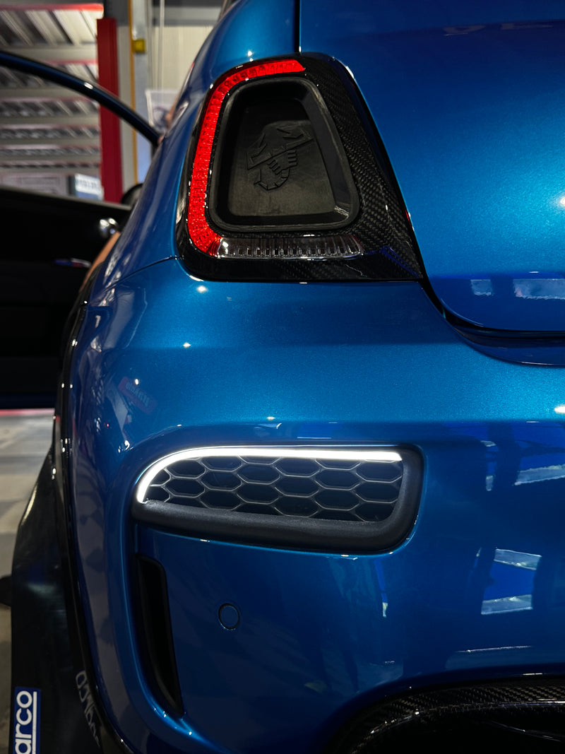 Load image into Gallery viewer, Kit retro led con griglia integrata 500 abarth restyling 2016/2024