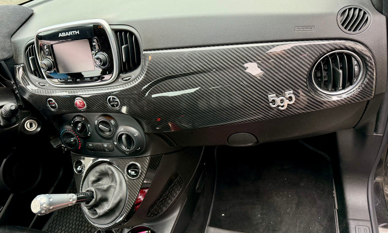 Carica immagine in Galleria Viewer, Cover Plancia in CARBONIO per Abarth 500 - 695 - Restyling