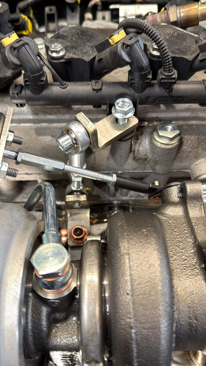 Load image into Gallery viewer, Street 2.0 500 / Punto Abarth heart-shaped manifold kit for TD04 turbo
