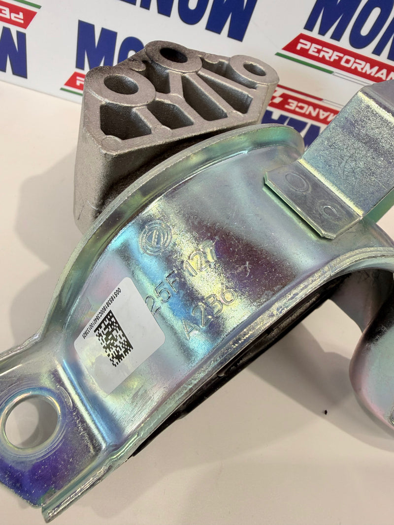 Carica immagine in Galleria Viewer, Supporto motore lato distribuzione 500 abarth 08/24 oem 51891360