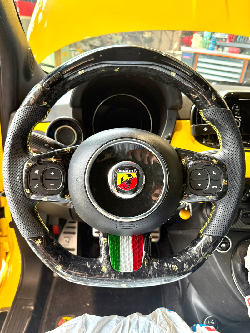 Carica immagine in Galleria Viewer, Volante LED 500 abarth restyling MULTIFUNZIONE carbonio forgiato giallo- pelle