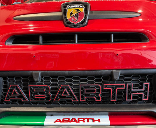 Scritta ABARTH griglia anteriore Restyling
