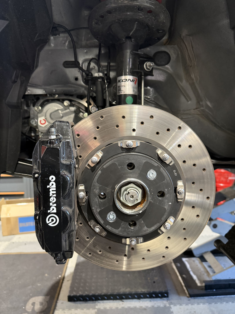 Carica immagine in Galleria Viewer, Distanziali a tazza per 305 flottante 12mm Abarth 500 / Fiat