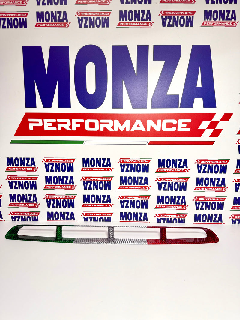 Carica immagine in Galleria Viewer, Cover Presa d’aria paraurti in CARBONIO Abarth 595 - 695 - 500 Restyling