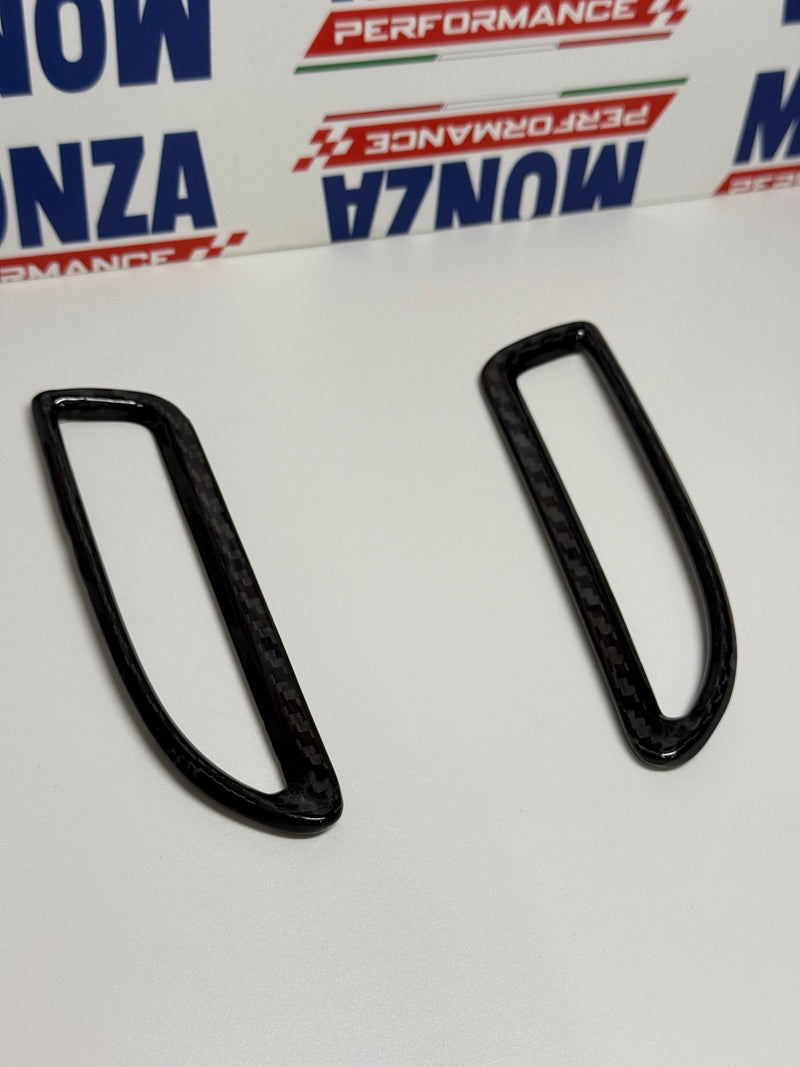 Carica immagine in Galleria Viewer, Coppia cover prese d’aria paraurti posteriore in CARBONIO per Abarth 500 - 595 - 695 Restyling