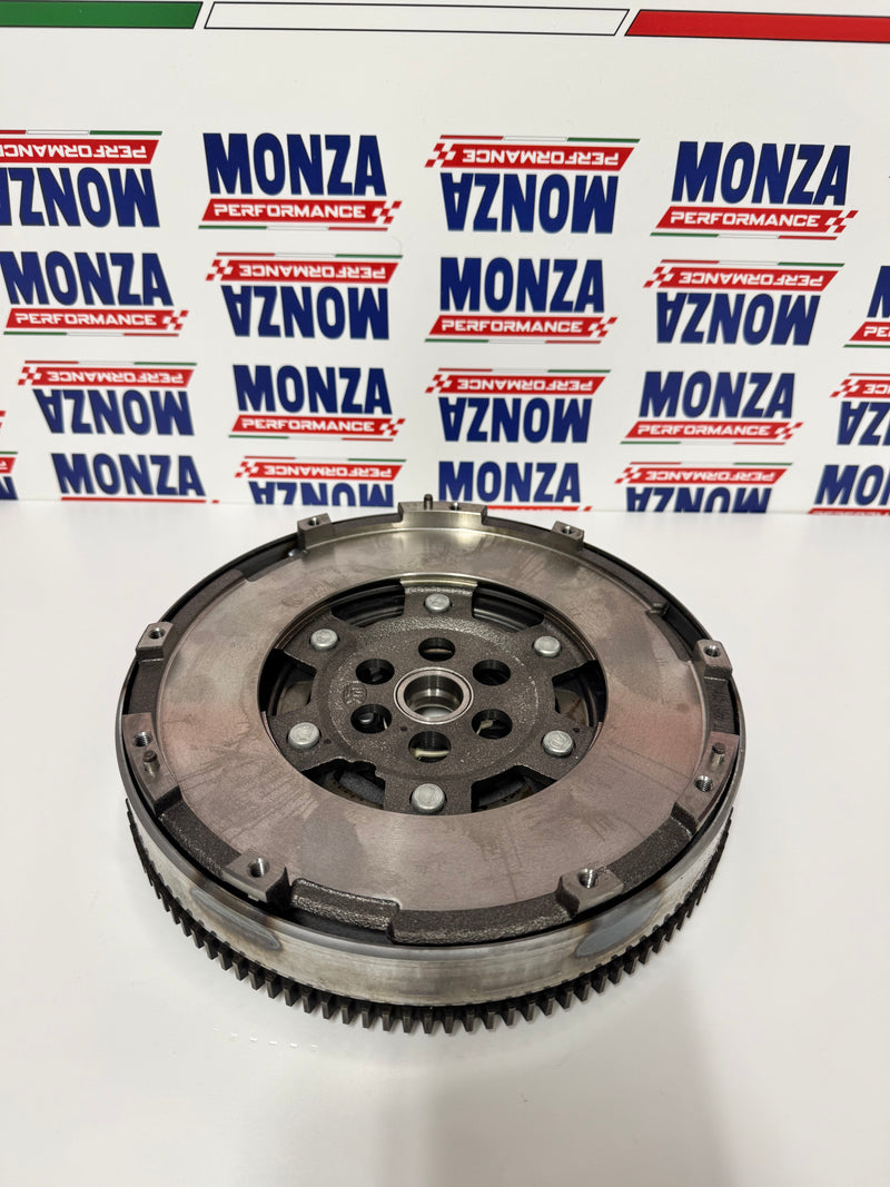 Carica immagine in Galleria Viewer, Volano BIMASSA , ideale fino 300CV - Per Abarth 595/695/Punto
