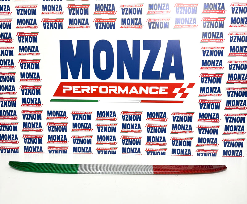 Carica immagine in Galleria Viewer, Cover Splitter estrattore posteriore in CARBONIO Fiat 500 Abarth - 595 - 695 - Restyling - BLACK FRIDAY