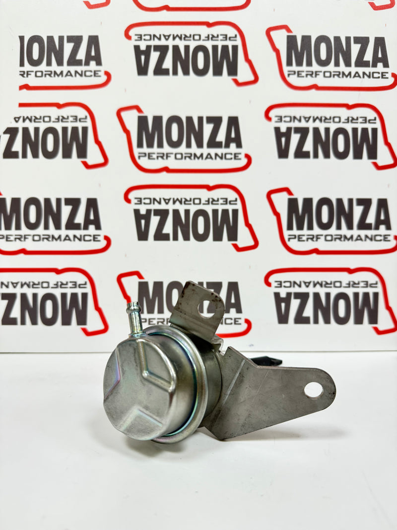 Carica immagine in Galleria Viewer, Wastegate con staffa regolabile da 0.6 bar per TD04L