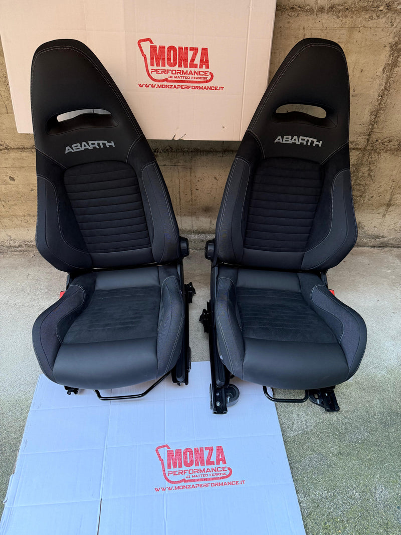 Carica immagine in Galleria Viewer, Sedili Sabelt 500 595 ( solo anteriori )