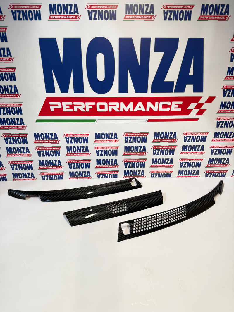 Load image into Gallery viewer, Tricolor CARBON cover for bumper air intake Fiat 500 Abarth - 595 - 695 - Restyling