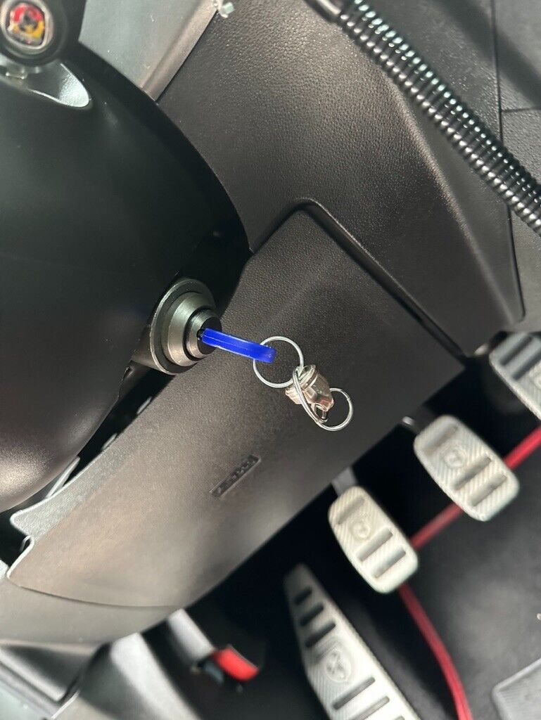 Carica immagine in Galleria Viewer, Antifurto Meccanico Euroblock con blocco piantone di sterzo 500/500 abarth/panda