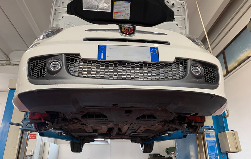 Carica immagine in Galleria Viewer, Intercooler frontale da 7,5 litri per 595/695/500 Abarth