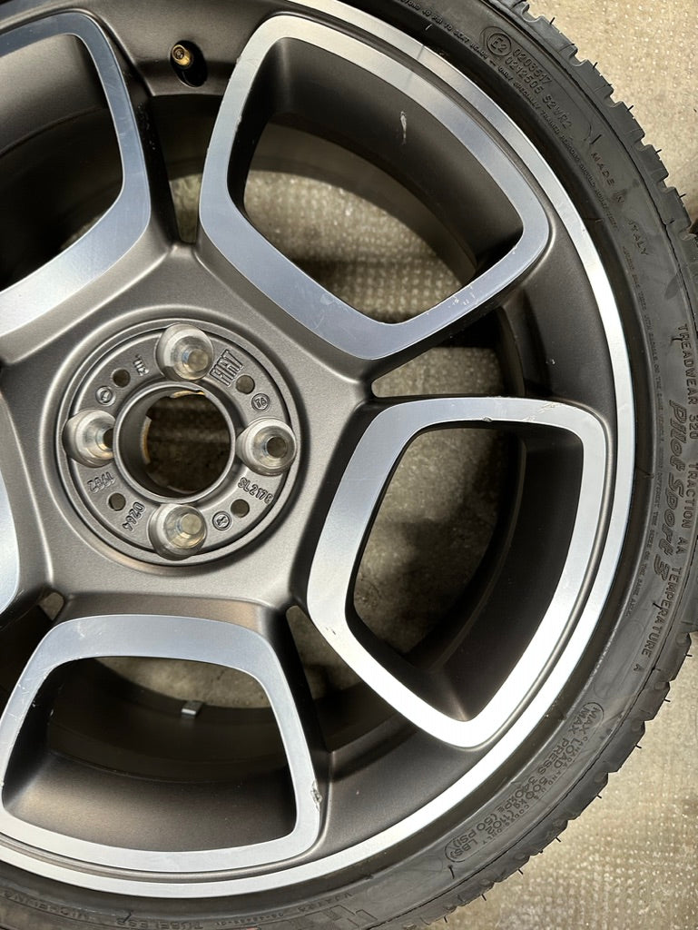 Load image into Gallery viewer, Petalo 500 Abarth rims with 500 km travelled