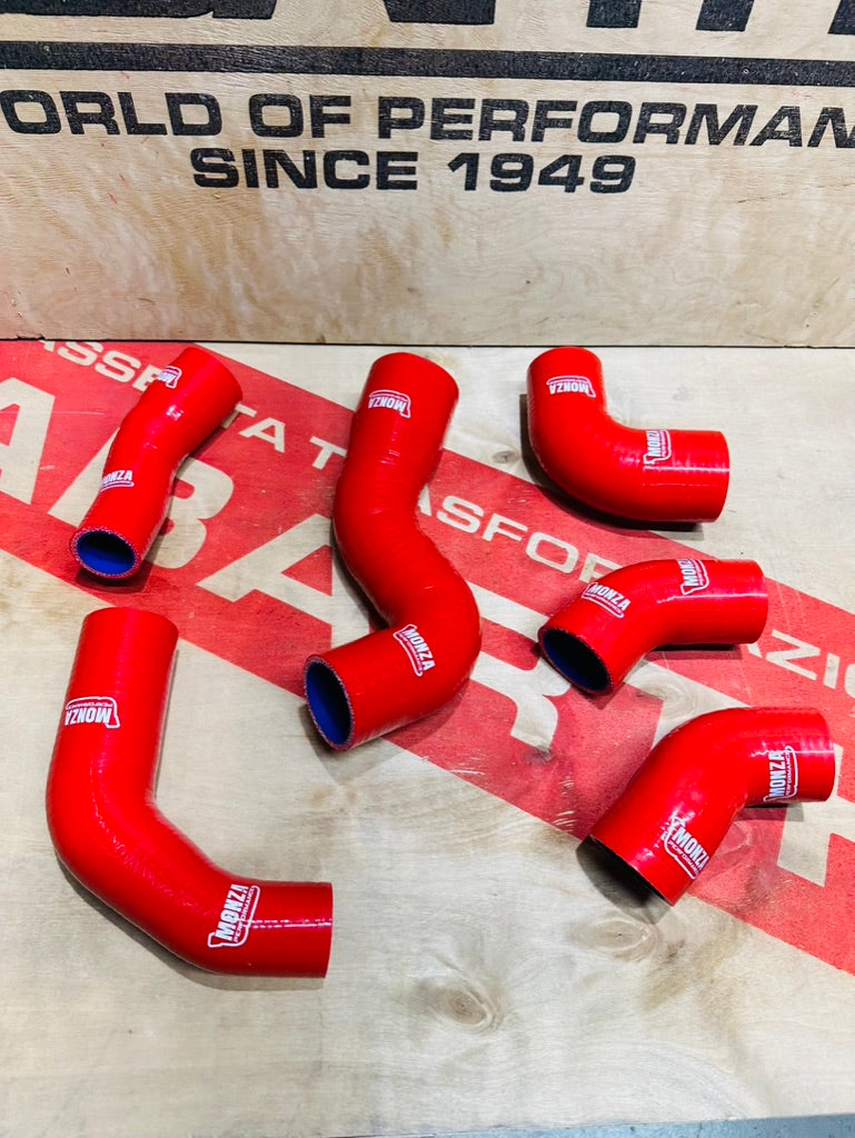 Carica immagine in Galleria Viewer, Abarth Grande Punto EVO / Alfa MiTo QV kit manicotti intercooler