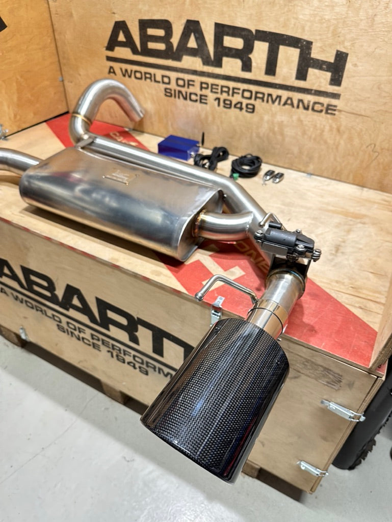 Carica immagine in Galleria Viewer, Scarico completo con valvola apri chiudi wireless (con telecomando) 500 abarth BLACK FRIDAY