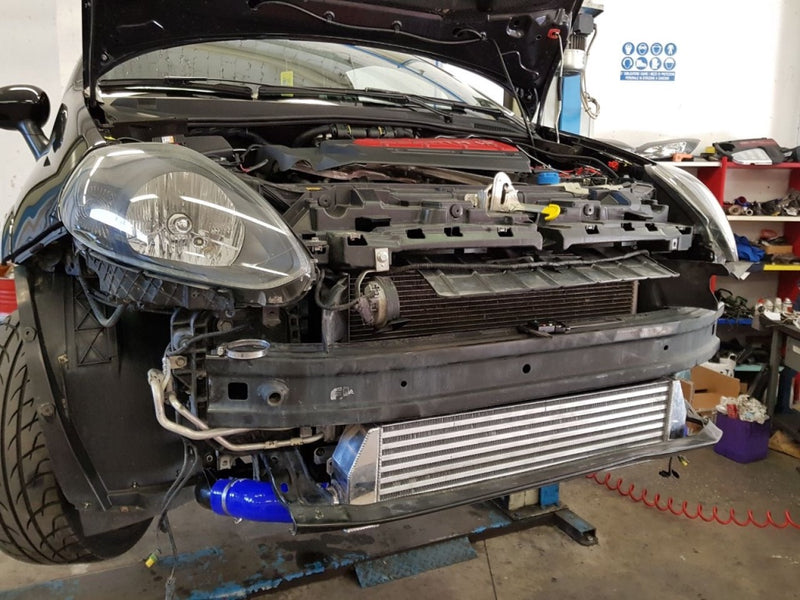 Carica immagine in Galleria Viewer, Abarth Grande Punto / Alfa Romeo MiTo tube fin intercooler kit