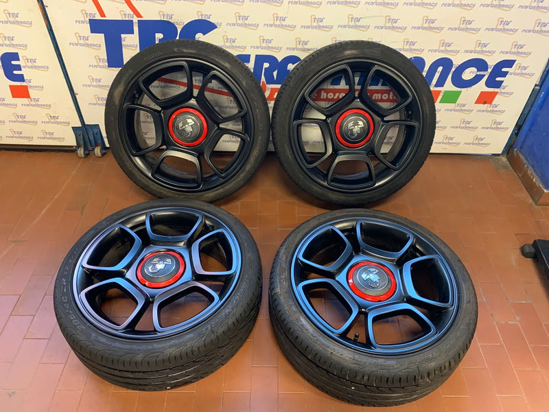 Carica immagine in Galleria Viewer, Cerchi 500 abarth pista