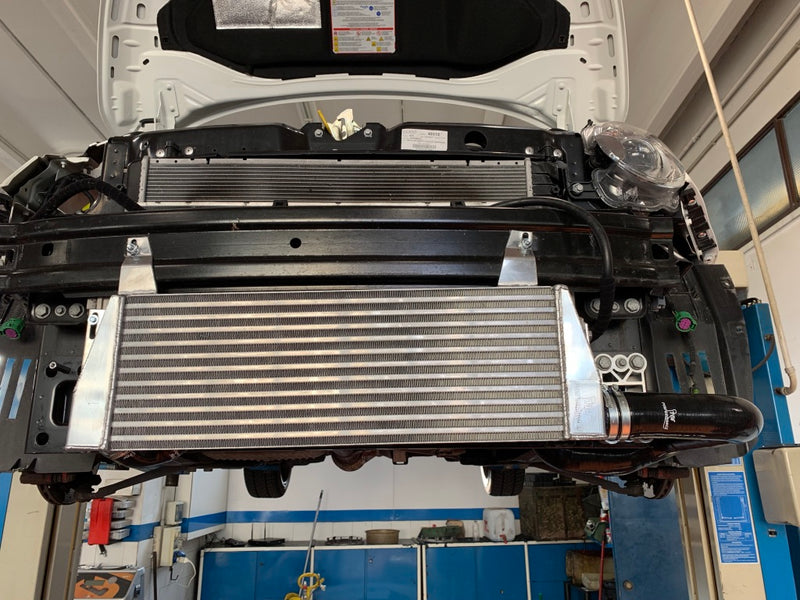 Carica immagine in Galleria Viewer, Intercooler frontale da 7,5 litri per 595/695/500 Abarth