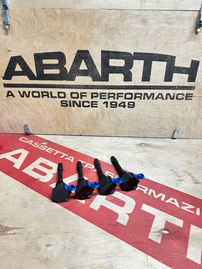 Carica immagine in Galleria Viewer, Bobine candele 500 abarth biposto blu 500 abarth 1.4 turbo Tjet