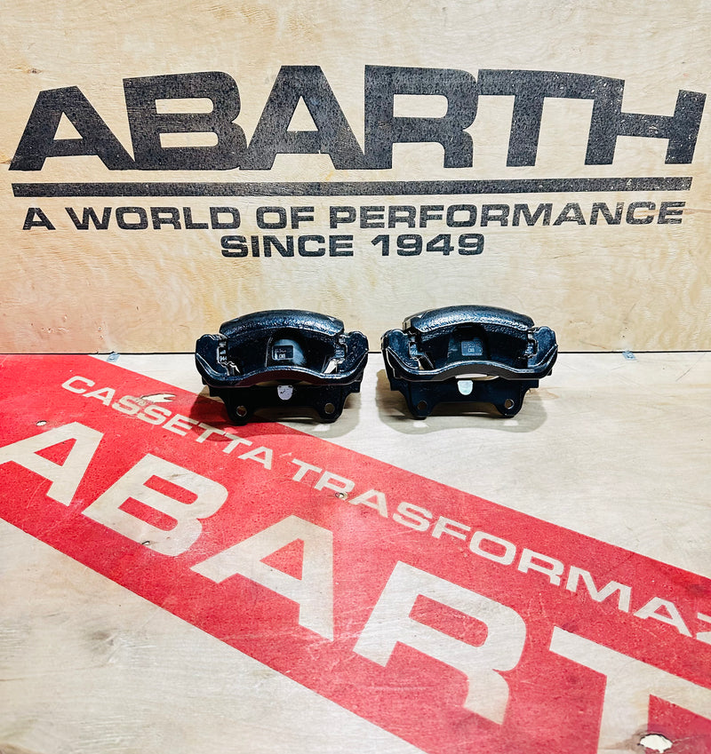 Carica immagine in Galleria Viewer, Pinze freno standard 500 abarth complete di pastiglie nuove