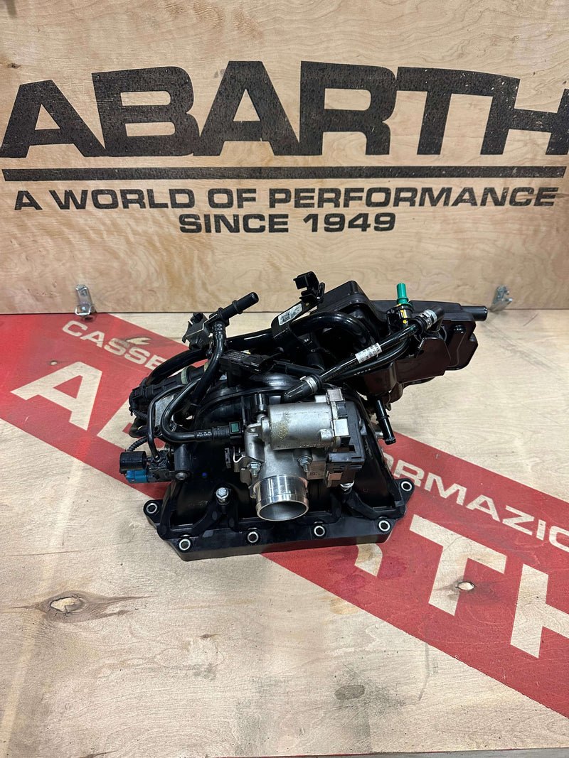 Carica immagine in Galleria Viewer, Collettore di aspirazione fiat abarth 124 spider