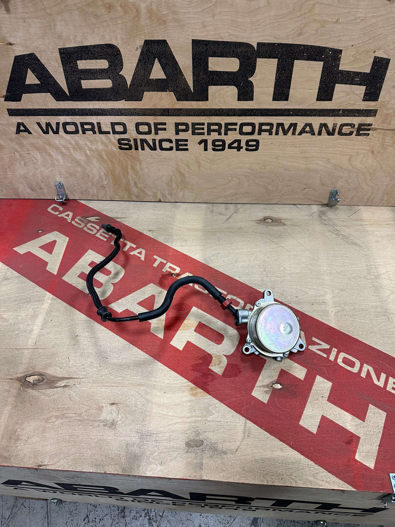 Carica immagine in Galleria Viewer, Depressore 124 abarth spider