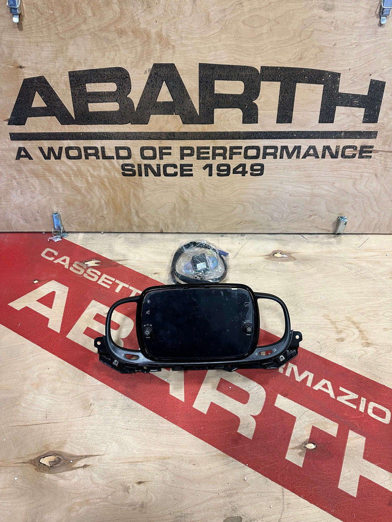 Carica immagine in Galleria Viewer, Autoradio Radio 7'' 500 Abarth con NAV-DAB-CARPLAY