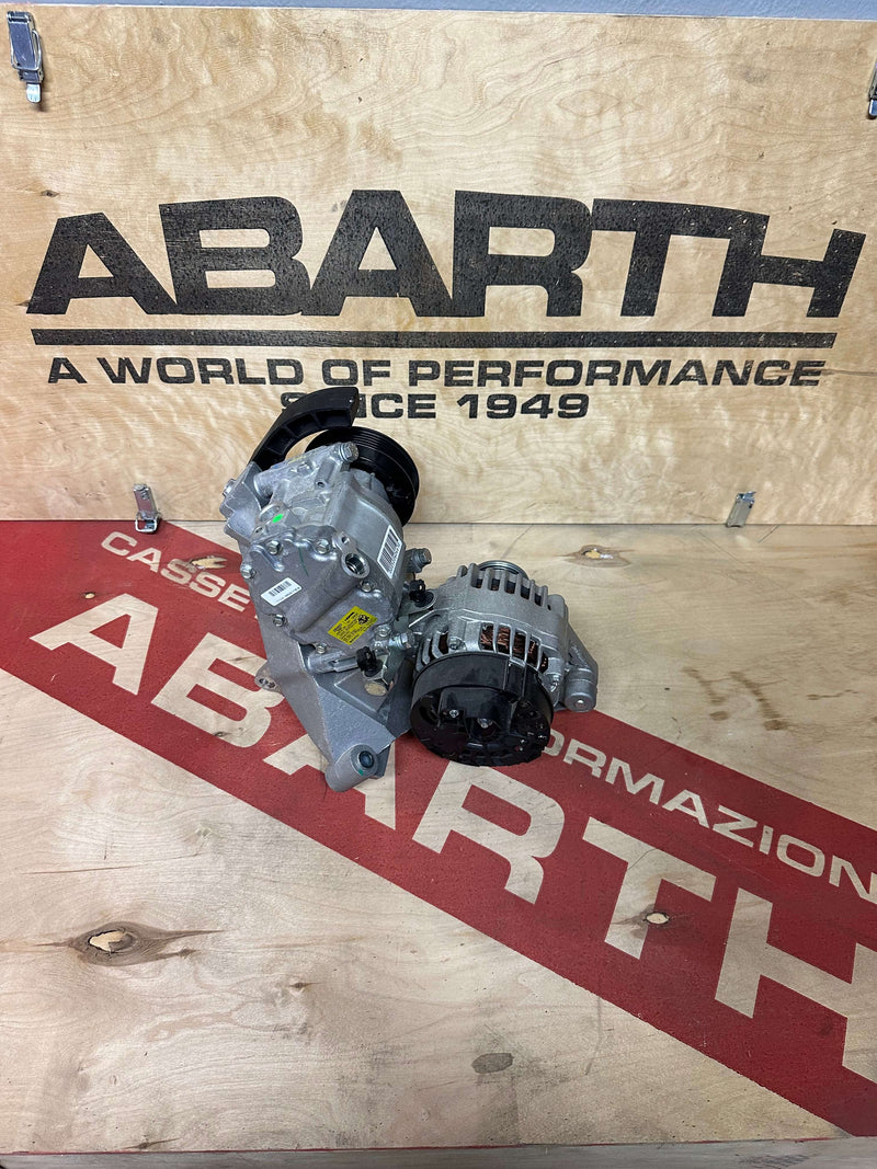 Carica immagine in Galleria Viewer, Gruppo Alternatore Climatizzatore 500 Abarth