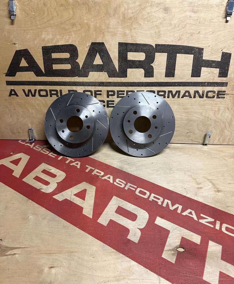 Carica immagine in Galleria Viewer, Dischi freno 330 mm 500 abarth forati per pinze 159/giulietta