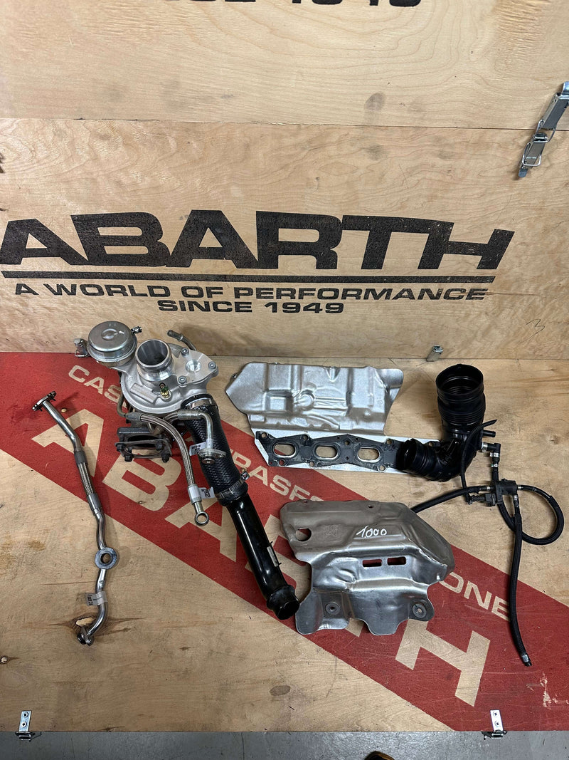 Carica immagine in Galleria Viewer, Kit turbina garret 1446 500/punto abarth upgrade