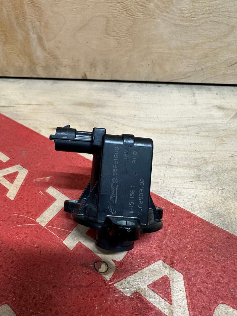 Carica immagine in Galleria Viewer, Pop-off Punto Evo Abarth Multiair
