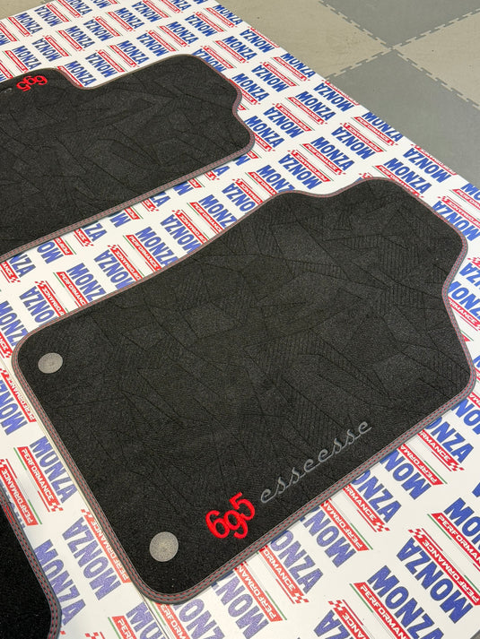 Set tappetini 696 ESSESSE serie limitata