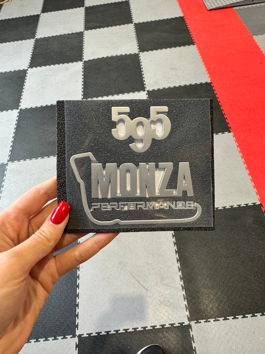 Emblema Monza performance 595