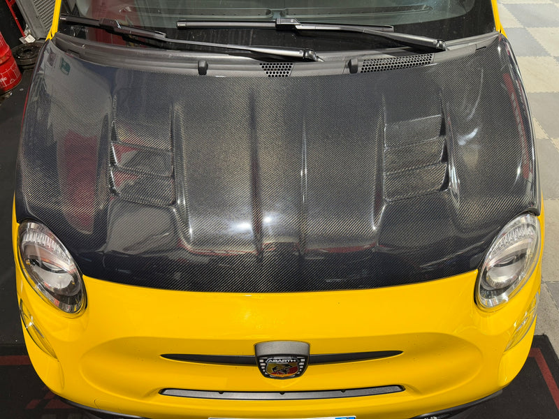 Load image into Gallery viewer, Abarth 500 Scorpion Twin Air Carbon Bonnet
