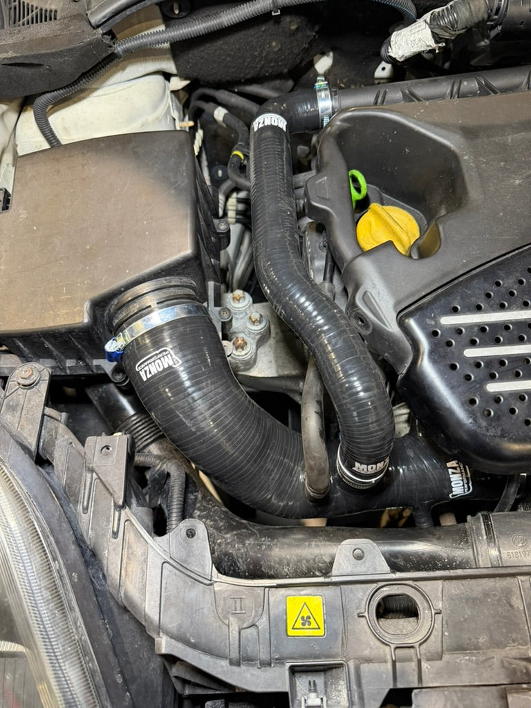 Carica immagine in Galleria Viewer, intake Abarth Grande Punto abarth manicotto aspirazione cassa filtro 51822559-50902308
