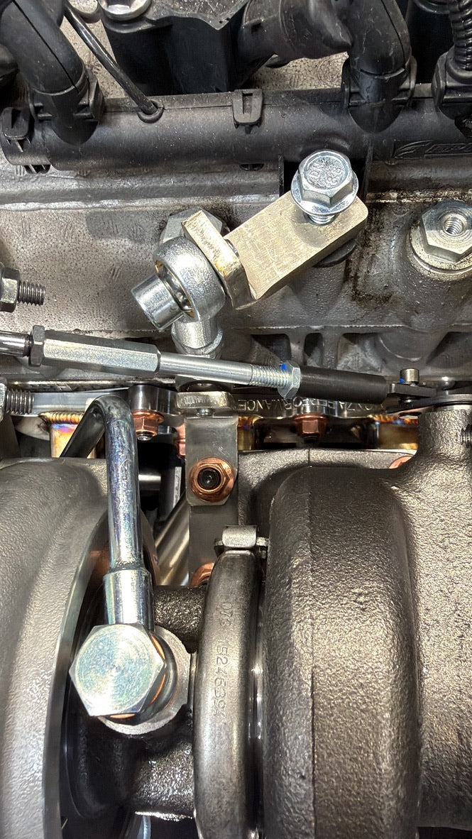 Load image into Gallery viewer, Street 2.0 500 / Punto Abarth heart-shaped manifold kit for TD04 turbo
