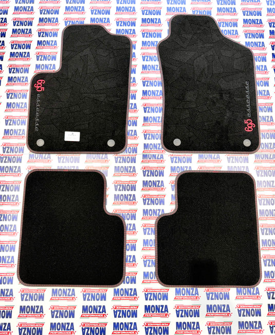 Set tappetini 696 ESSESSE serie limitata