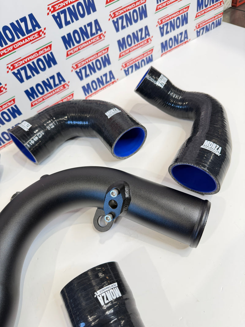Load image into Gallery viewer, KIT TUBAZIONI MAGGIORATE PER INTERCOOLER MAGGIORATO VAG 1.8/2.0 TSI EA888.3 MQB
