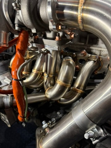 Load image into Gallery viewer, Ultra-premium 2.0 500/Punto Abarth heart manifold kit for TD04 turbo
