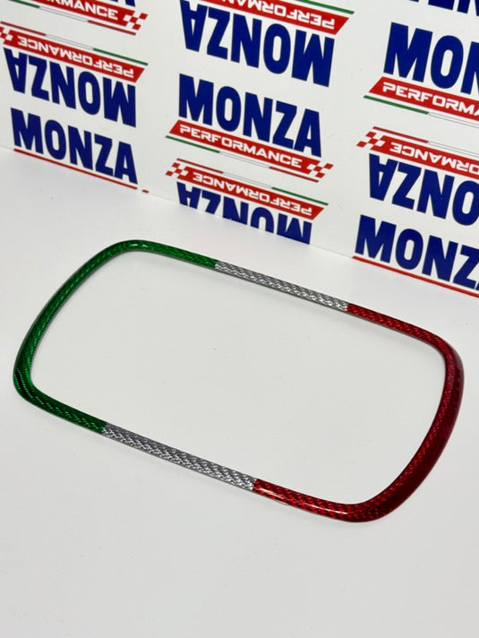 Cover Autoradio 7 pollici in CARBONIO  Fiat 500 Abarth 595 - 695 - Fiat 500 - in diverse finiture