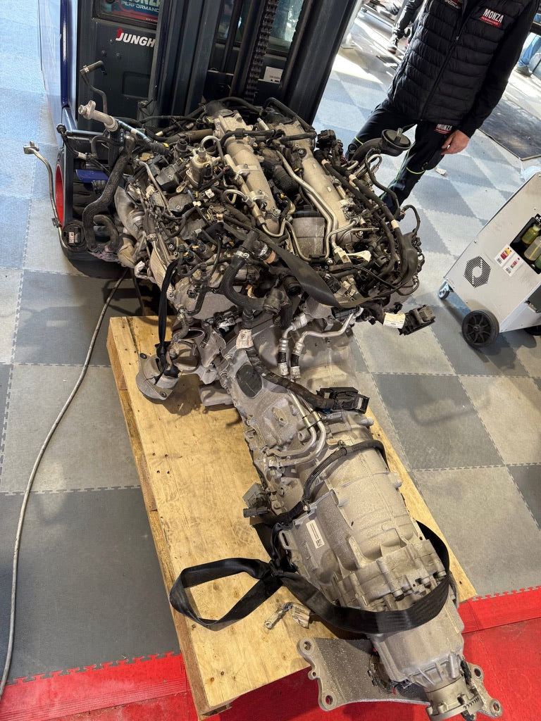 Carica immagine in Galleria Viewer, MOTORE USATO 670052722 COMPLETO ALFA ROMEO STELVIO QUADRIFOGLIO 510HP 2.9 BITURBO 30,714KM PERCORSI
