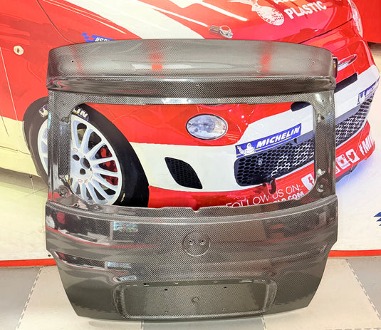 Baule  in carbonio VERO abarth 500