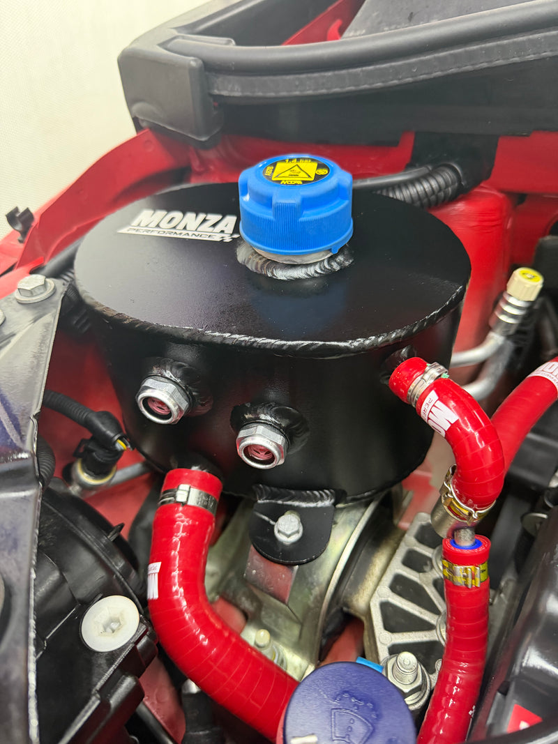 Carica immagine in Galleria Viewer, Abarth 500 vaschetta acqua nera in alluminio rinforzata
