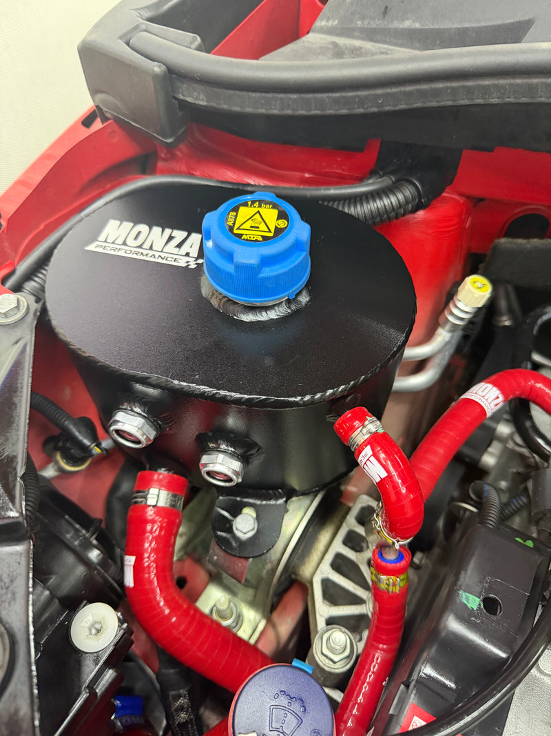 Carica immagine in Galleria Viewer, Abarth 500 vaschetta acqua nera in alluminio rinforzata
