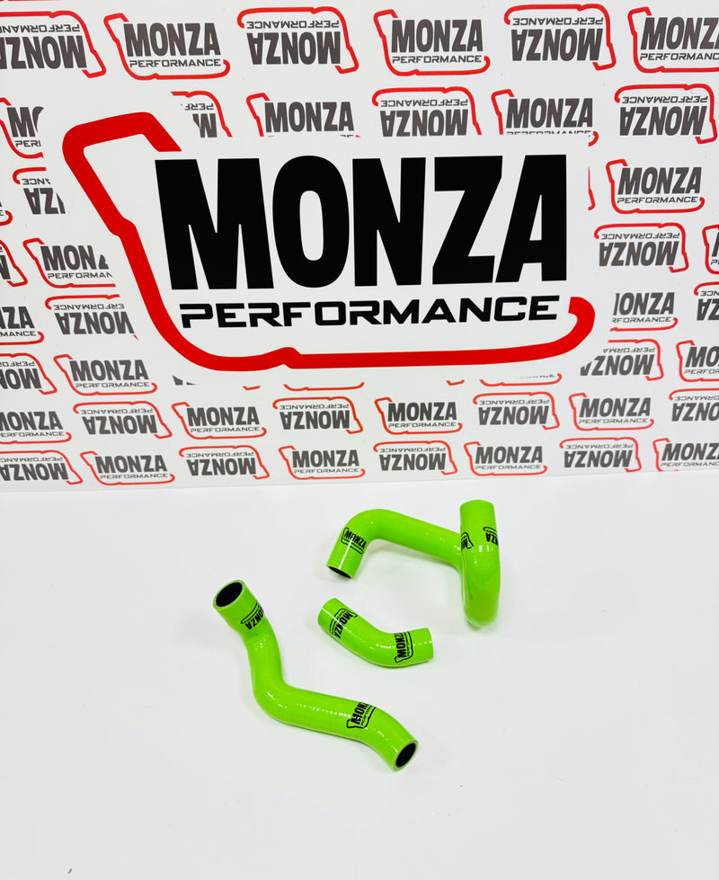 Carica immagine in Galleria Viewer, Abarth 500 kit manicotti pop off Monza Performance
