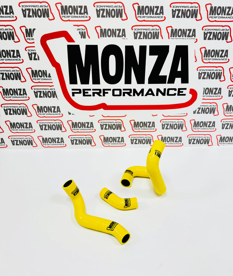 Carica immagine in Galleria Viewer, Abarth 500 kit manicotti pop off Monza Performance
