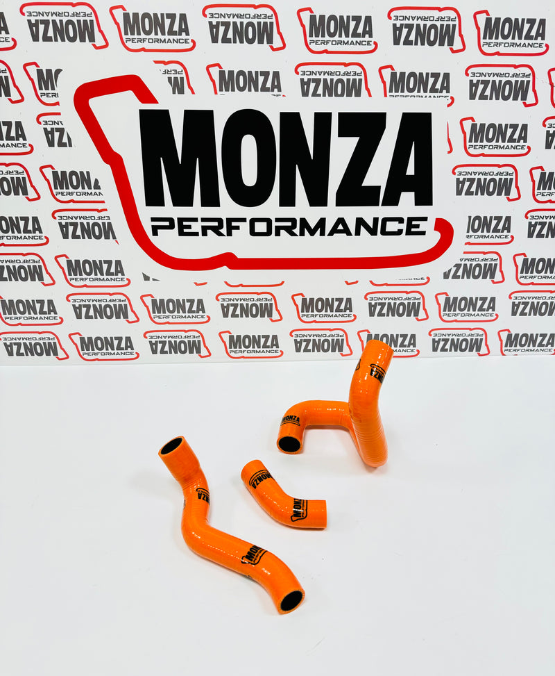 Carica immagine in Galleria Viewer, Abarth 500 kit manicotti pop off Monza Performance
